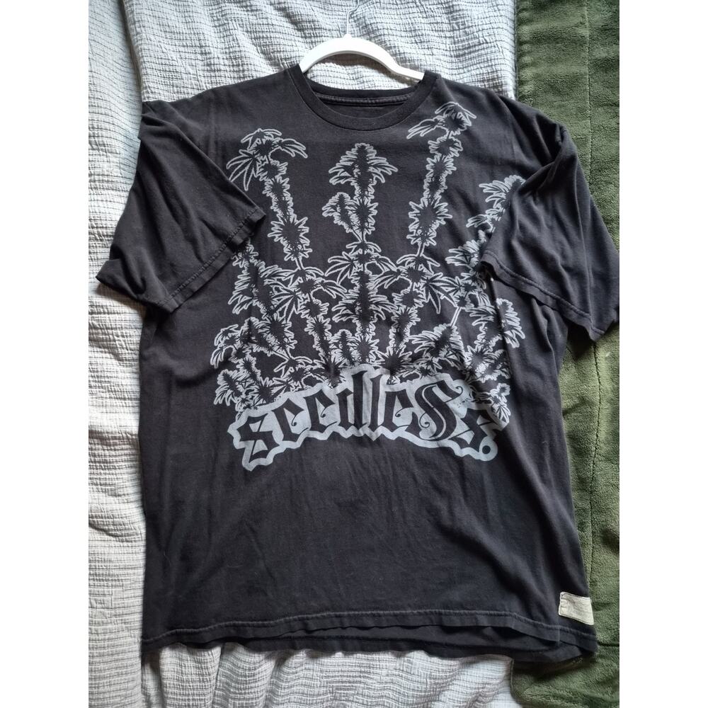 Medium Seedless Clothing Nuggy Gray Men's Tee Shirt Grey M Vtg 2010s